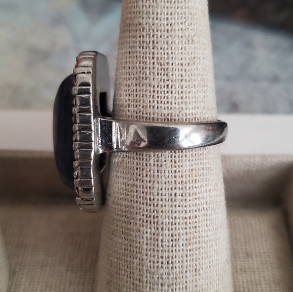 Tangier Deco statement ring - Picture 2 of 3